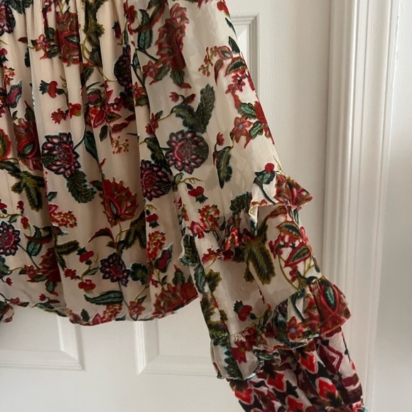 Hale Bob burnout velvet blouse. Floral print. Ruffle sleeves. EUC. Size small - Picture 8 of 9